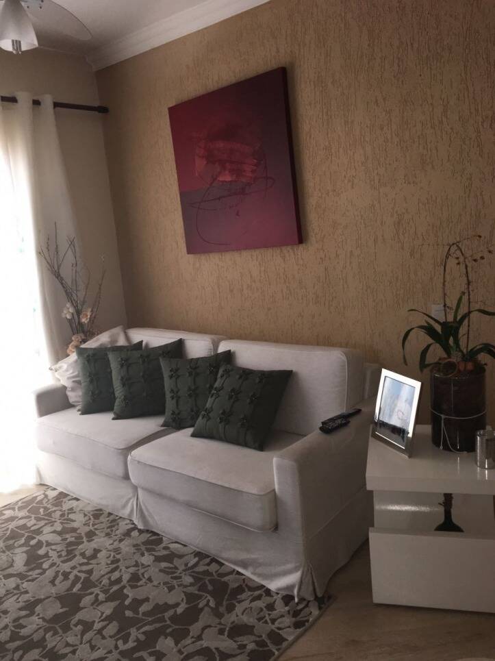 Apartamento à venda com 2 quartos, 72m² - Foto 2