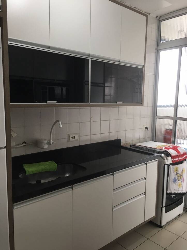 Apartamento à venda com 2 quartos, 72m² - Foto 7